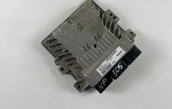 Volvo V50 Engine control unit/module ECU 30788975 S180134001B