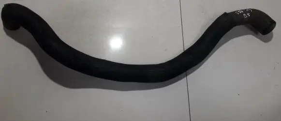 Volvo V70 Engine coolant pipe/hose