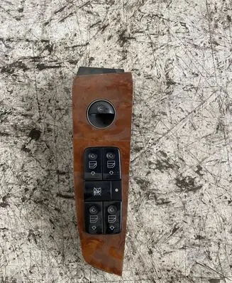 Mercedes-Benz S W220 Electric window control switch