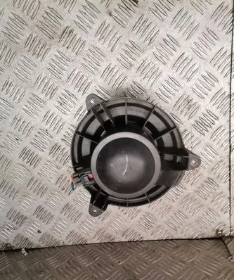 Nissan Pathfinder R51 Heater fan/blower 5neh19d583ab