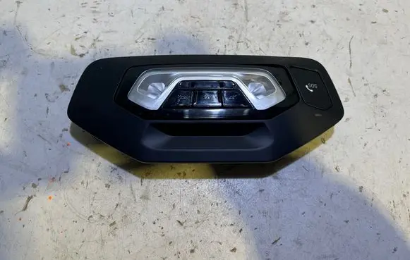 BMW 4 G22 G23 G24 G26 Front seat light 9474897 011942000A13 19163010