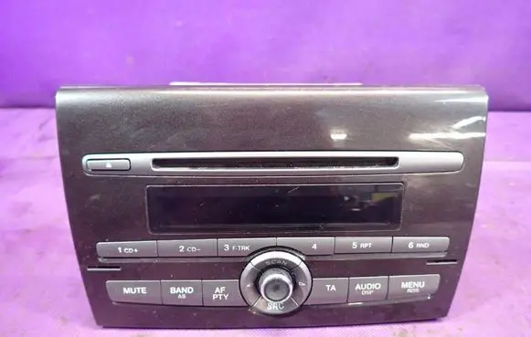 Fiat Bravo Radio/CD/DVD/GPS head unit 
