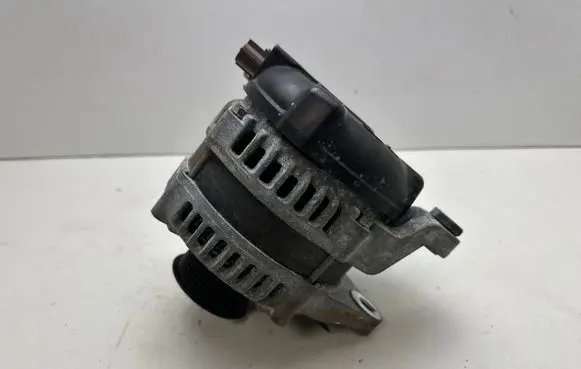 Ford Mustang V Generator/alternator BR3T10300EC
