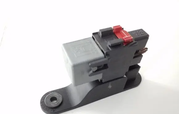 Mercedes-Benz E W212 Other relay A0025422619