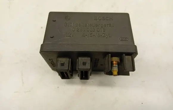 Peugeot 607 Glow plug pre-heat relay 0281003018