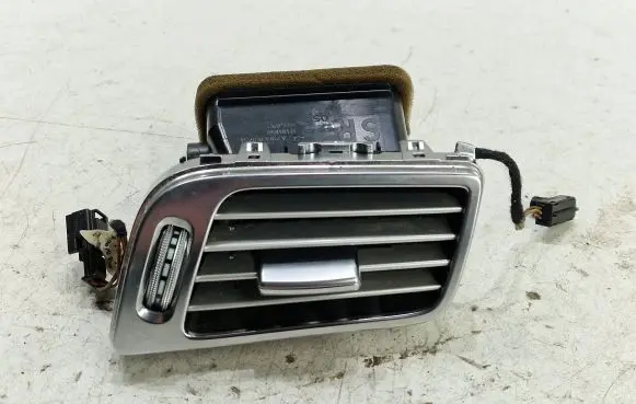 Mercedes-Benz CLS C218 X218 Dashboard side air vent grill/cover trim A2188300254 17404898 A2188301054