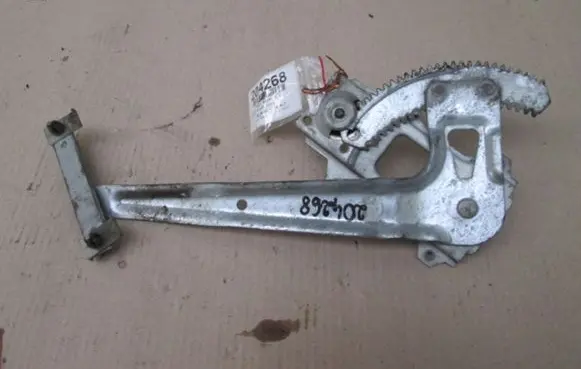 Nissan Sunny Rear door window regulator with motor