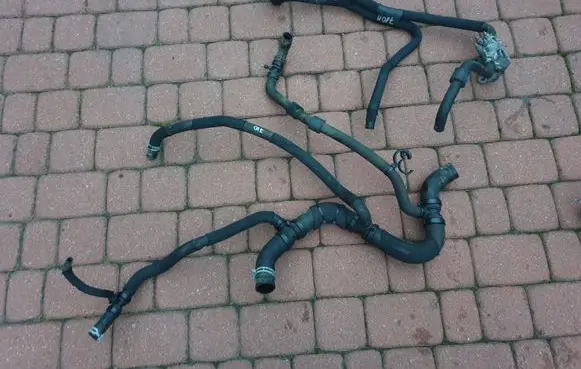 Renault Master III Engine coolant pipe/hose 215010860R 215010161R