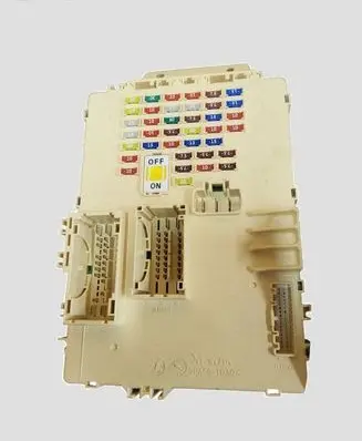 Hyundai i40 Fuse module 919503Z021