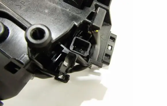 Toyota Avensis T270 Light switch 17F373