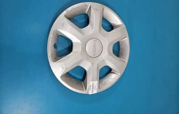 Dacia Dokker R16 wheel hub/cap/trim 8200756961 IMPRK1577903