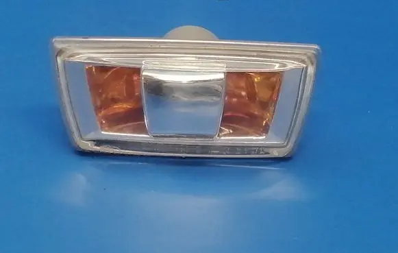 Opel Insignia A Front fender indicator light 13252455 13252456