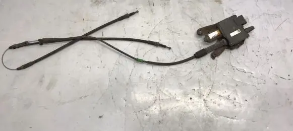 Opel Zafira C Hand brake control module 13386364