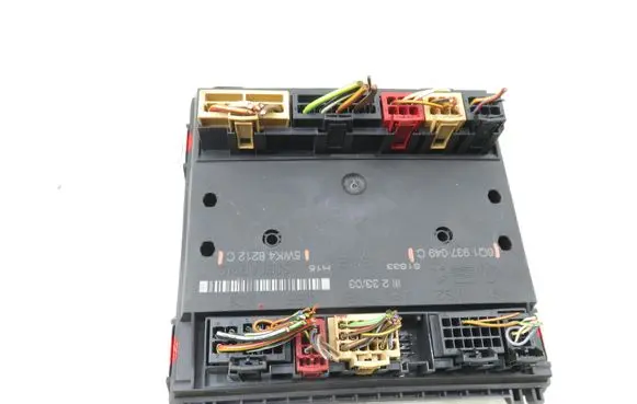 Volkswagen Polo IV 9N3 Central body control module 6Q1937049C 5WK48212C