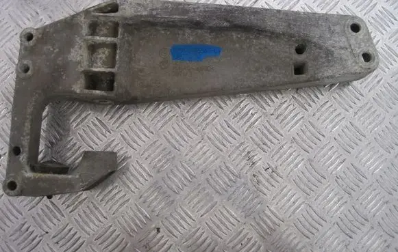 BMW X4 F26 Gearbox mounting bracket 6786567