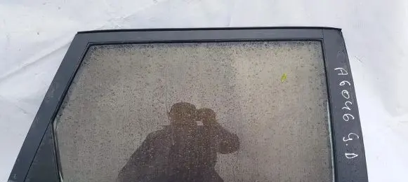 KIA Ceed Rear door window glass
