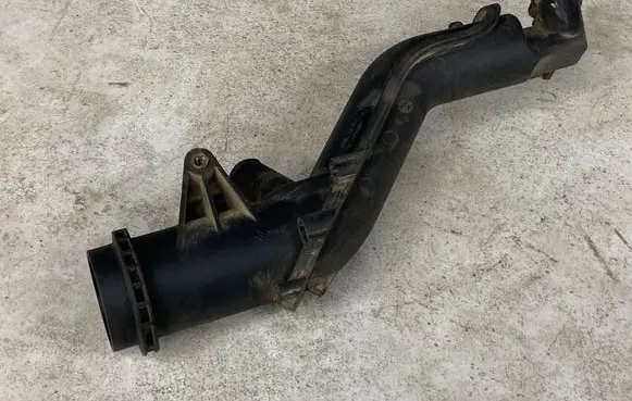 Volvo V50 Oil fill pipe 9654733980
