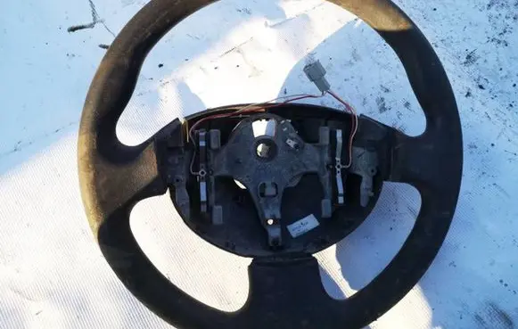 Renault Kangoo II Steering wheel 8200218375 8200587074