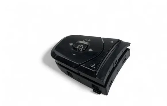 Volvo XC90 Steering wheel buttons/switches 31443498