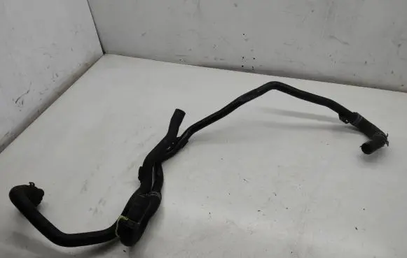 Volkswagen Tiguan Engine coolant pipe/hose