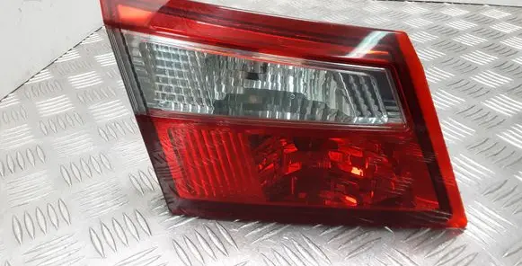 Renault Latitude (L70) Tailgate rear/tail lights 265550031R
