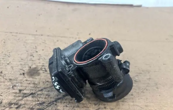 Audi Q5 SQ5 8R Throttle valve 03L128063R A2C31762900 0504120419