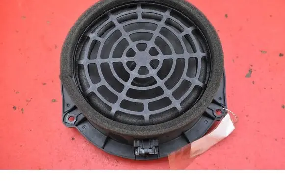 Audi A6 Allroad C7 Subwoofer speaker 4G1035411