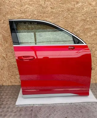 Audi Q3 F3 Front door
