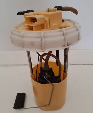 Opel Meriva B In-tank fuel pump 13311781