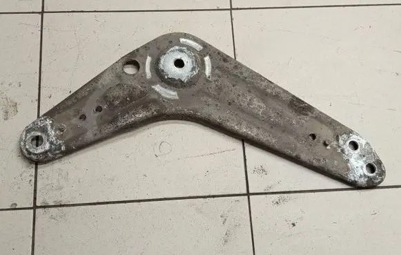 Other rear suspension part