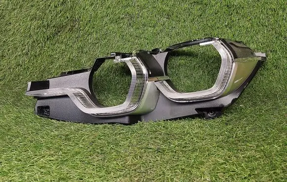Headlight part