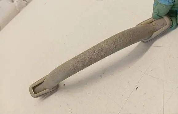 Volkswagen Transporter - Caravelle T4 Front interior roof grab handle 705857607