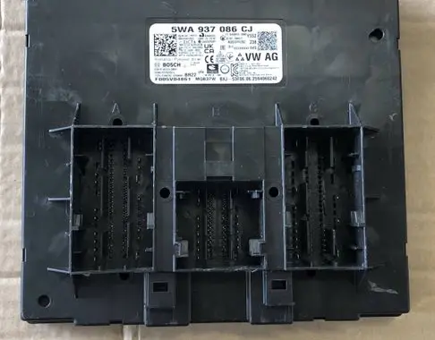 Volkswagen Golf VIII Central body control module 5WA937086CJ