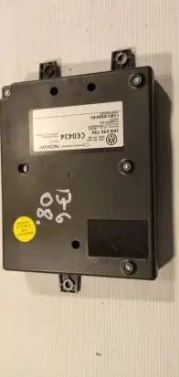 Volkswagen Touran I Bluetooth control unit module 1K8035730 B012315 001FD5CBB378