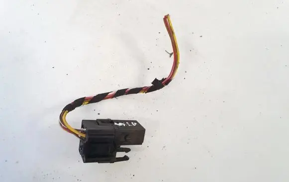 Mercedes-Benz Vaneo W414 Other relay 0025421219