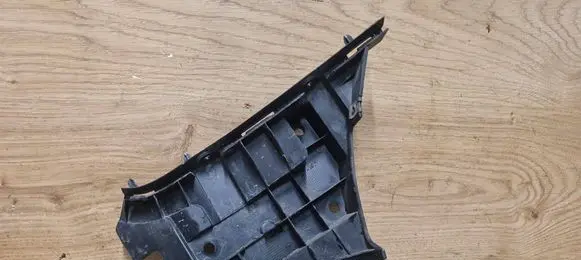 Volvo V70 Front bumper mounting bracket 31455312