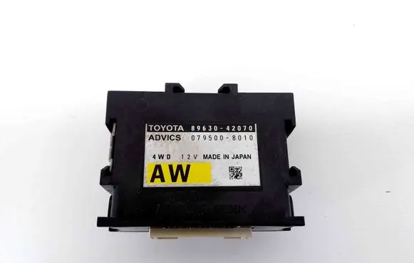 Toyota RAV 4 (XA40) Other devices 8963042070