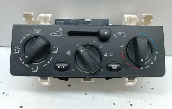 Citroen C3 Climate control unit F664479W A96BA56 69300002