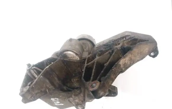 Chevrolet Captiva Engine mounting bracket