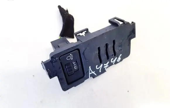 Peugeot 3008 I Headlight level height control switch