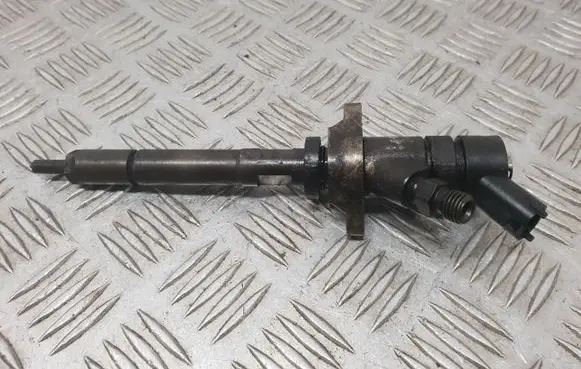 Ford Focus C-MAX Fuel injector 0445110188