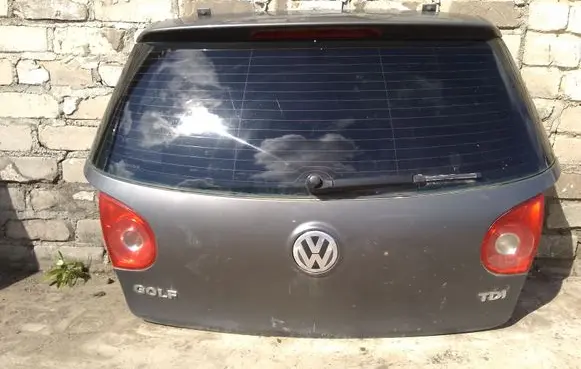 Volkswagen Golf V Tailgate/trunk/boot lid