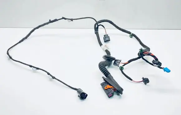 Volkswagen e-Up Front door wiring loom 1S1971120JH 1S1971120JG