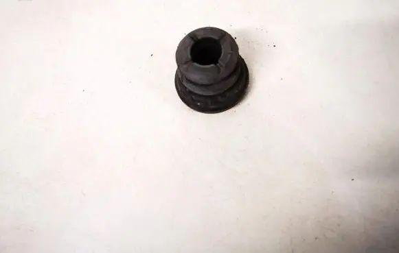 Nissan Qashqai Front shock absorber damper bump stop 