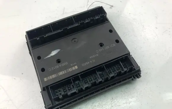 Volkswagen Polo Other control units/modules 6Q1937049C