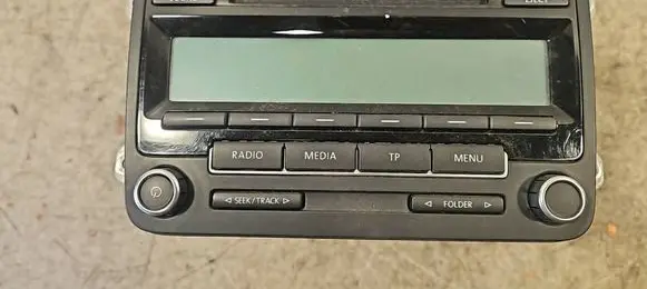 Volkswagen PASSAT B6 Radio/CD/DVD/GPS head unit 1K0035186AA 7647201360 VWZ1Z2H5869102
