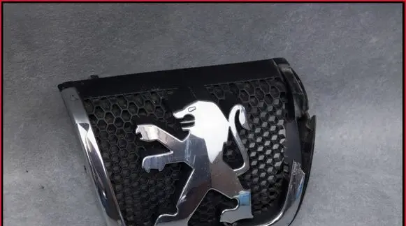 Peugeot 607 Manufacturer badge logo/emblem 9638055177