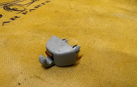 Audi A8 S8 D5 Sun visor clip/hook/bracket SLONECZNIK