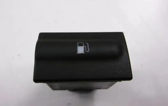 Skoda Octavia Mk1 (1U) Fuel tank opening switch 1U0959833C