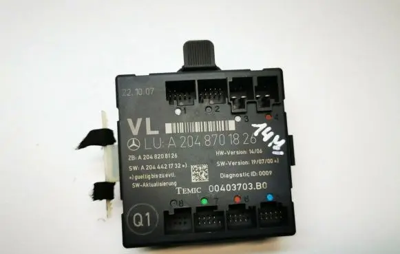 Mercedes-Benz C W204 Door control unit/module A2048701826 A2044421732 A2048208126